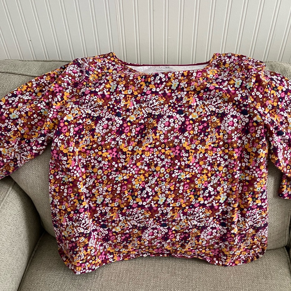 Roz & Ali Pink, Orange & White Floral Crewneck Blouse